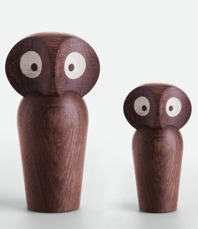 ARCHITECTMADE Architectmade Owl Large smoked oak H17cm ARCHITECTMADE Architectmade Owl Large smoked oak H17cm