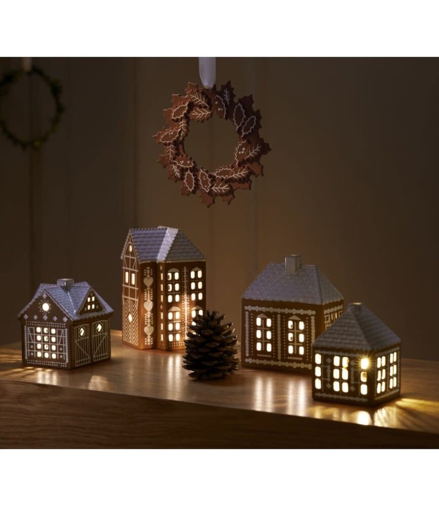 Kähler Design Kähler Design Urbania Gingerbread Light House Christmas Barn H11.5cm Kähler Design Kähler Design Urbania Gingerbread Light House Christmas Barn H11.5cm