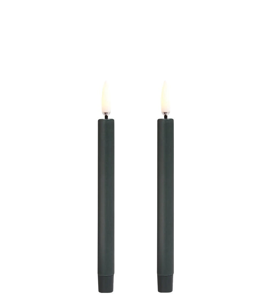 Uyuni Lighting Uyuni Lighting LED Wax  mini kaars 2 stuks Ø1,3 x 13.8cm Pine Green