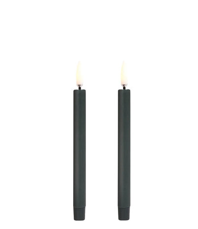 Uyuni Lighting Uyuni Lighting LED Wax  mini kaars 2 stuks Ø1,3 x 13.8cm Pine Green