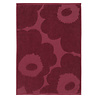 Marimekko Marimekko Unikko Solid handdoek 50x70cm Burgundy Marimekko Marimekko Unikko Solid handdoek 50x70cm Burgundy