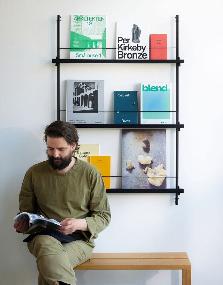 Moebe Moebe Tijdschriften en boeken wandrek 123x85x7cm zwart zwart