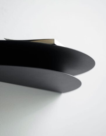 Moebe Moebe Half Moon Shelf large black Moebe Moebe Half Moon Shelf large black