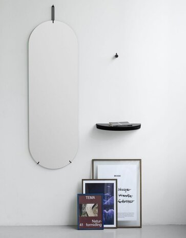 Moebe Moebe wandplank Half Moon large zwart Moebe Moebe wandplank Half Moon large zwart