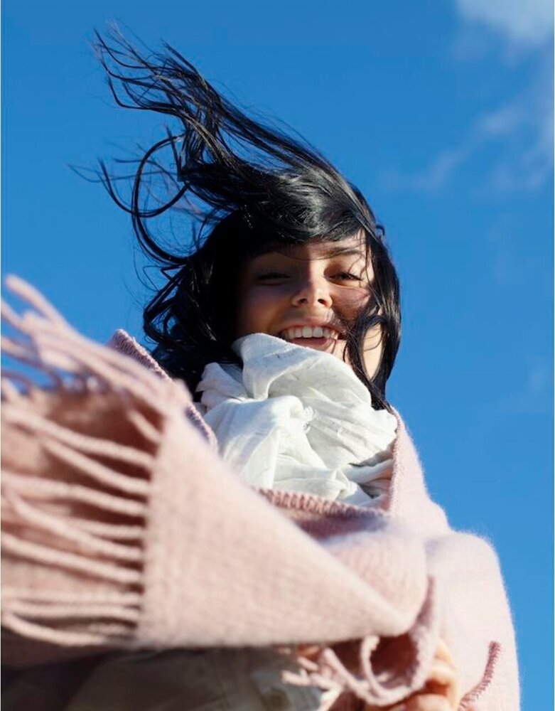 Lapuan Kankurit Lapuan Kankurit Uni wool scarf with pockets 60x170 Dusty rose Lapuan Kankurit Lapuan Kankurit Uni wool scarf with pockets 60x170 Dusty rose