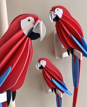 LOVI LOVI Parrot Scarlet Macaw Red (various sizes) LOVI LOVI Parrot Scarlet Macaw Red (various sizes)