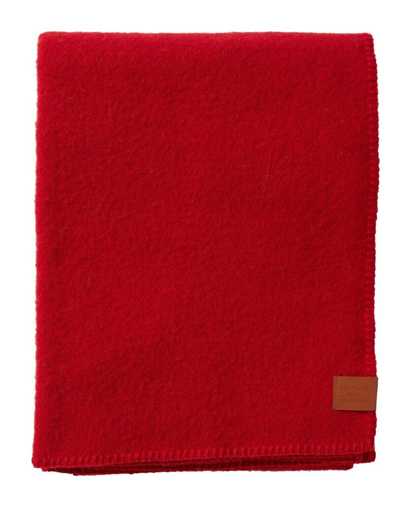 Klippan Klippan Mono plaid 130x180cm 25% gerecycled lamswol rood Klippan Klippan Mono plaid 130x180cm 25% gerecycled lamswol rood