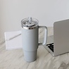 AYA & IDA AYA & IDA Thermo cup with straw 885ml light grey AYA & IDA AYA & IDA Thermo cup with straw 885ml light grey