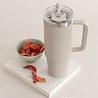 AYA & IDA AYA & IDA Thermo cup with straw 885ml Beige AYA & IDA AYA & IDA Thermo cup with straw 885ml Beige