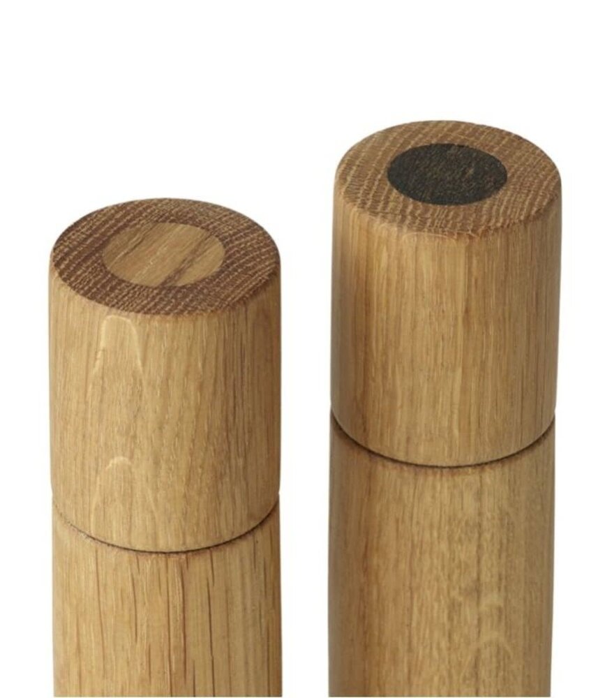by Brorson by Brorson Circle Pepermolen geolied eiken by Brorson by Brorson Circle Pepermolen geolied eiken