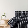 Marimekko Marimekko 240x220cm Dekbedovertrek met 2 kussenslopen Tiiliskivi zwart Marimekko Marimekko 240x220cm Dekbedovertrek met 2 kussenslopen Tiiliskivi zwart