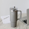 AYA & IDA AYA & IDA Thermo cup with straw 885ml Driftwood AYA & IDA AYA & IDA Thermo cup with straw 885ml Driftwood