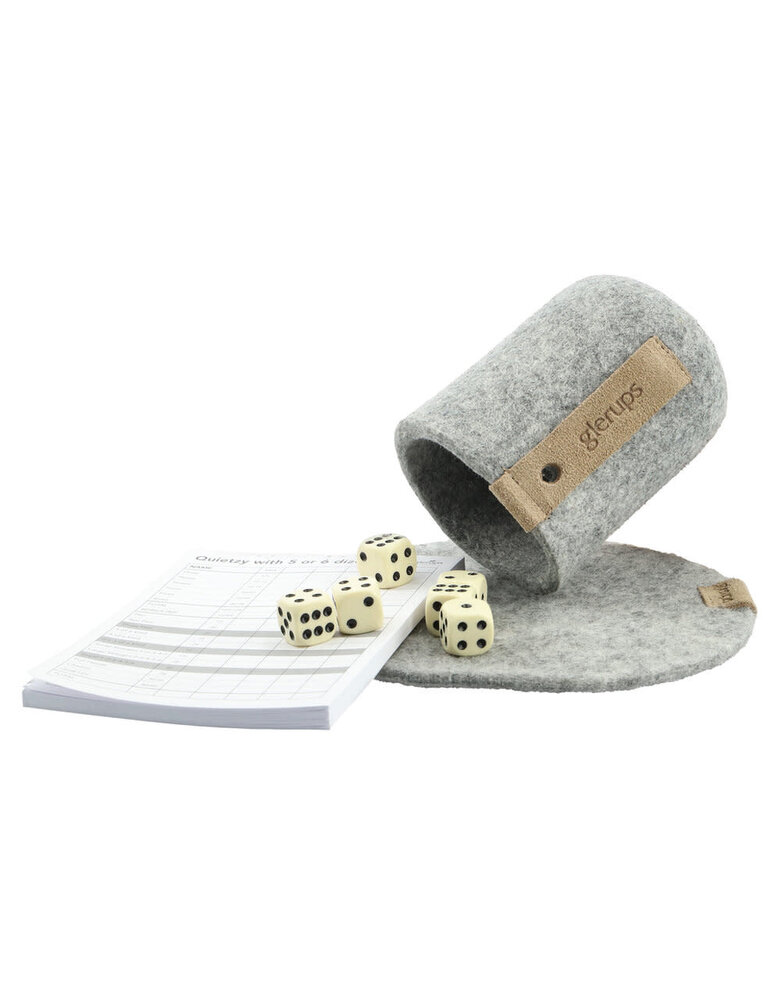 Glerups Glerups dobbelspel met wollen beker en wollen mat (diverse kleuren) Glerups Glerups dobbelspel met wollen beker en wollen mat (diverse kleuren)