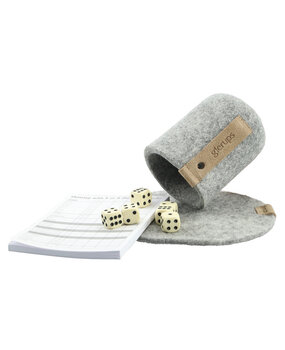 Glerups Glerups dice game with woolen cup and woolen mat (various colors) Glerups Glerups dice game with woolen cup and woolen mat (various colors)