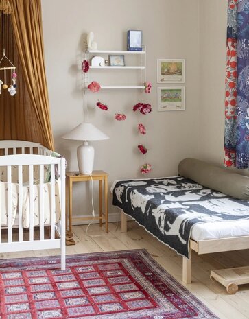 Lapuan Kankurit Lapuan Kankurit Koirapuisto wool plaid 130x180 dark grey Lapuan Kankurit Lapuan Kankurit Koirapuisto wool plaid 130x180 dark grey