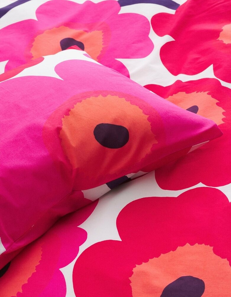 Marimekko Marimekko 135/140x200cm duvet cover with 1 pillowcase Unikko pink red Marimekko Marimekko 135/140x200cm duvet cover with 1 pillowcase Unikko pink red