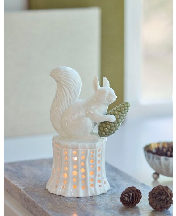 Dottir Winter Stories Eekhoorn op boomstam theelichthouder