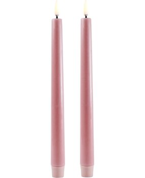 Uyuni Lighting Uyuni Lighting LED Wax dinerkaars 2 st Ø2,3 x 25cm Dusty roze Uyuni Lighting Uyuni Lighting LED Wax dinerkaars 2 st Ø2,3 x 25cm Dusty roze
