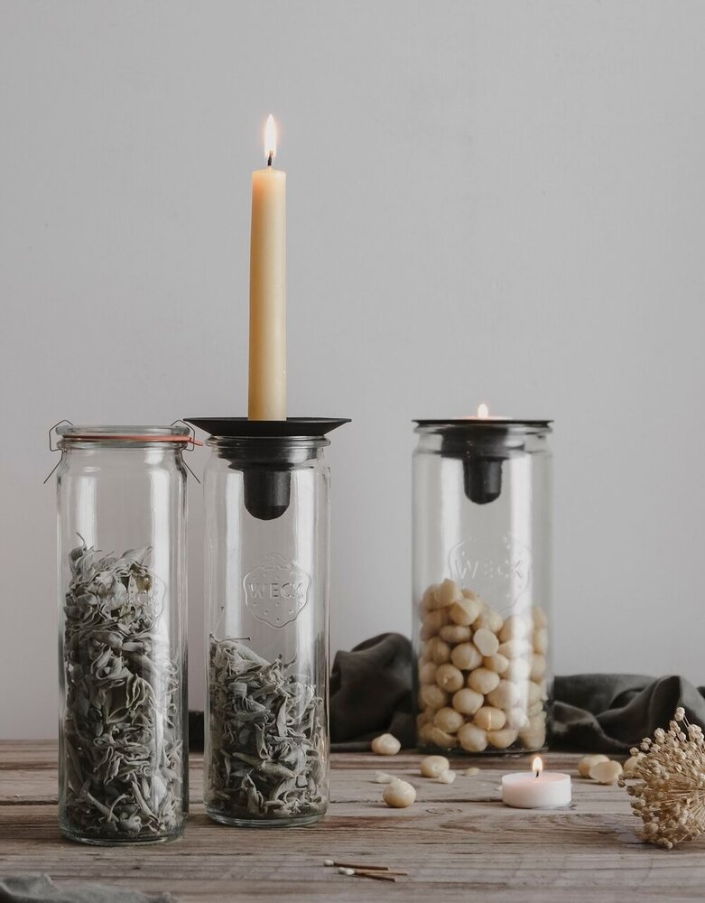 Våges Våges opzetkandelaar zwart zink (excl. glazen pot) Våges Våges opzetkandelaar zwart zink (excl. glazen pot)