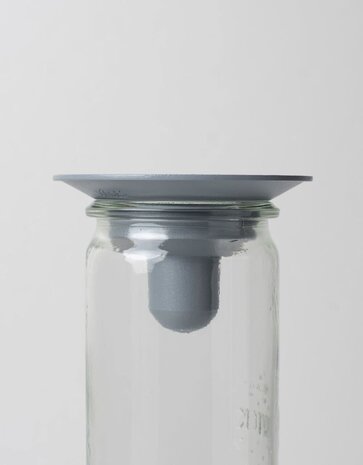 Våges Våges candlestick light blue/grey zinc (excl. glass jar) Våges Våges candlestick light blue/grey zinc (excl. glass jar)