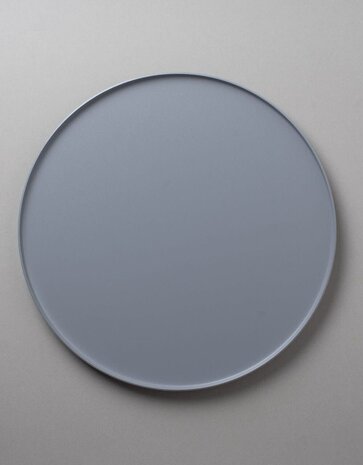 Våges Våges ijzeren tray op pootjes Ø24.5cm Lichtblauw/grijs Våges Våges ijzeren tray op pootjes Ø24.5cm Lichtblauw/grijs