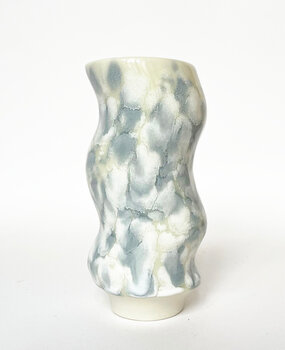 Studio Arhoj Studio Arhoj Hana Vaas Small Wave multi Studio Arhoj Studio Arhoj Hana Vaas Small Wave multi