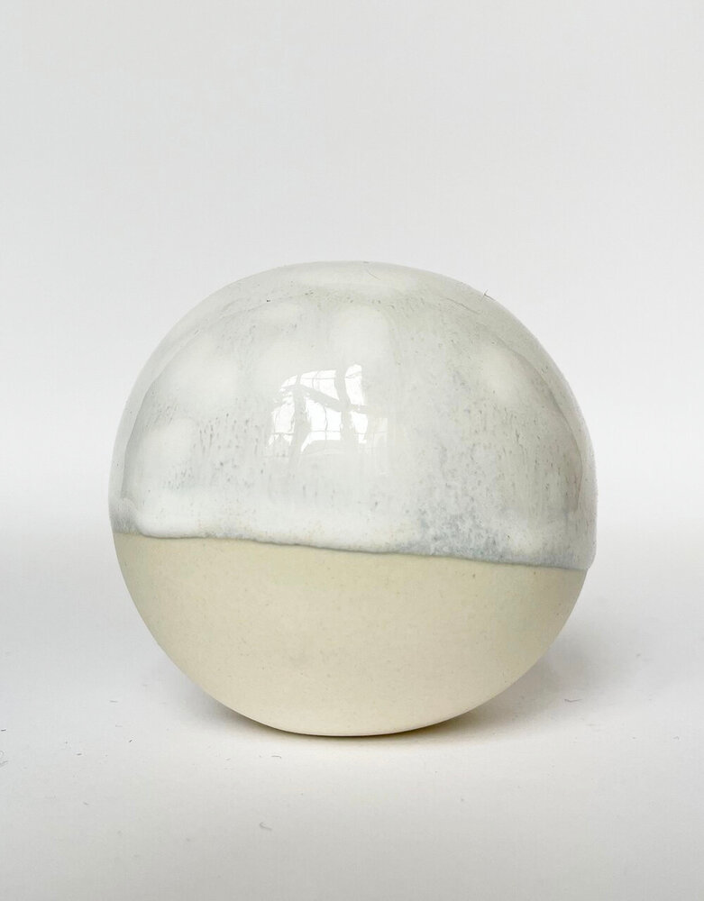 Studio Arhoj Studio Arhoj Pearls voor aan de wand per stuk - PEARL 12 Studio Arhoj Studio Arhoj Pearls voor aan de wand per stuk - PEARL 12