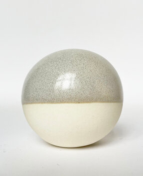 Studio Arhoj Studio Arhoj Pearls voor aan de wand per stuk - PEARL 30 Studio Arhoj Studio Arhoj Pearls voor aan de wand per stuk - PEARL 30