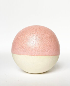 Studio Arhoj Studio Arhoj Pearls for the wall per piece - PEARL 116 Studio Arhoj Studio Arhoj Pearls for the wall per piece - PEARL 116