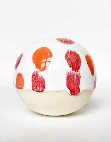 Studio Arhoj Studio Arhoj Pearls for the wall per piece - PEARL 132 Studio Arhoj Studio Arhoj Pearls for the wall per piece - PEARL 132