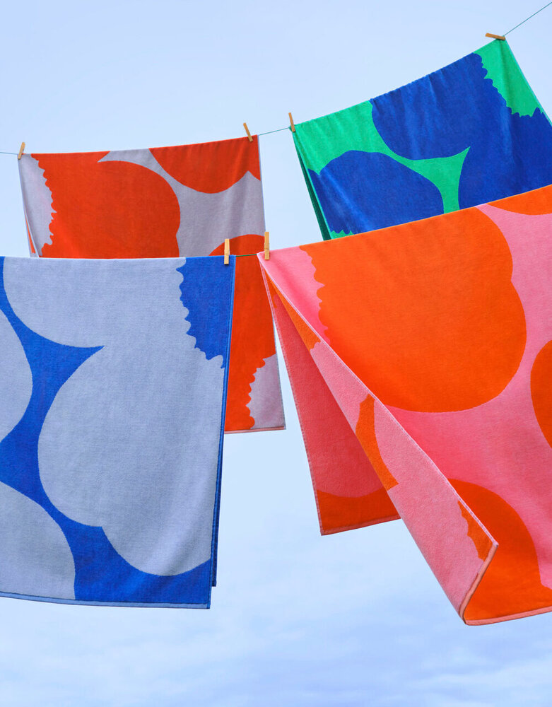 Marimekko Marimekko Iso Unikko bath towel 100x180cm teal-blue