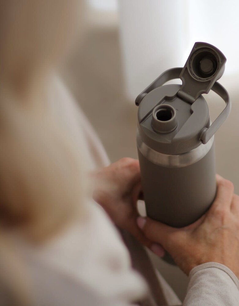 AYA & IDA AYA & IDA Thermo RVS Sport Drinkfles 700 ml Tropical Green  met hengsel