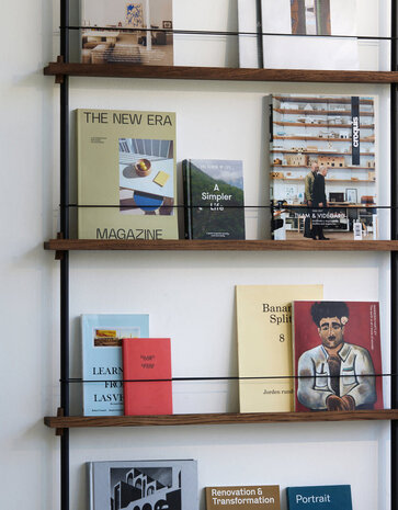 Moebe Moebe Magazine shelving 188x85x7cm smoked oak shelves (various colours of legs)