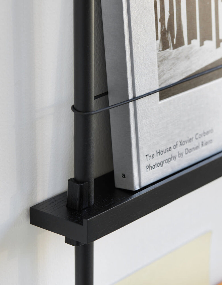 Moebe Moebe Magazine shelf 85x7cm black – loose parts