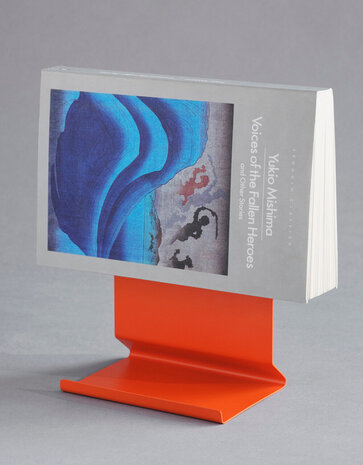 Moebe Moebe x Penguin Bookend orange
