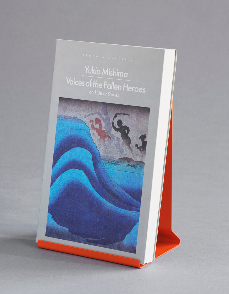 Moebe Moebe x Penguin Bookend orange