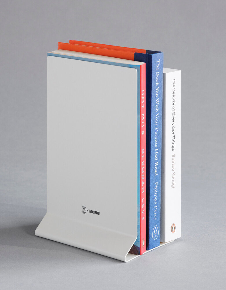 Moebe Moebe x Penguin Bookend off-white
