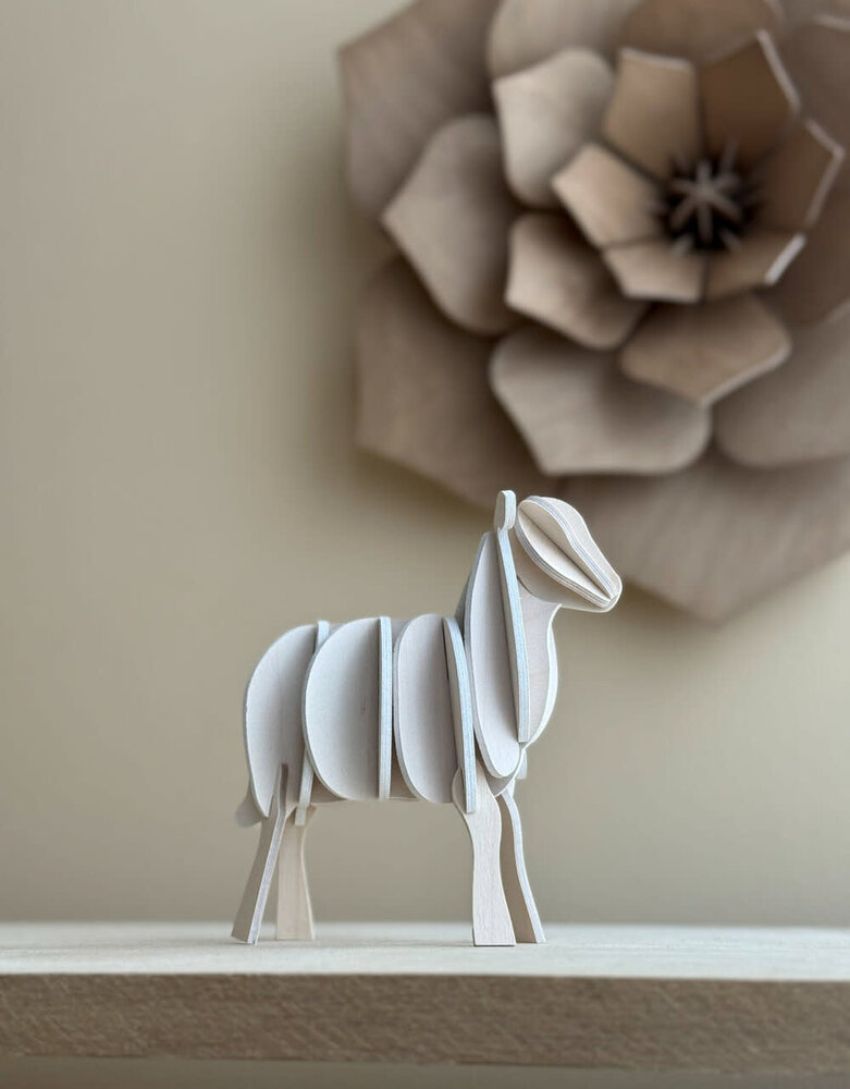 LOVI LOVI Lamb (various sizes) white