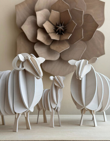 LOVI LOVI Lamb (various sizes) white