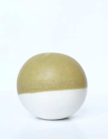 Studio Arhoj Studio Arhoj Pearls for the wall per piece - PEARL 32