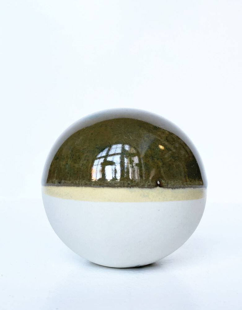 Studio Arhoj Studio Arhoj Pearls voor aan de wand per stuk - PEARL 86