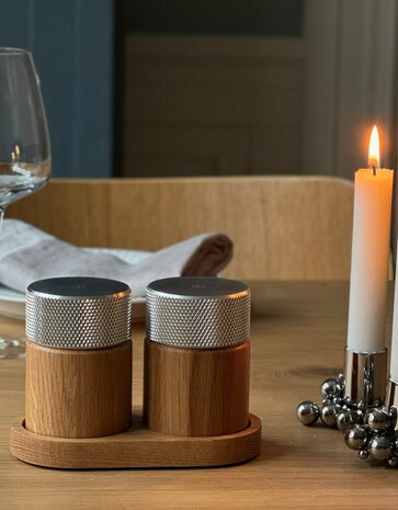 Gejst Gejst Sina Salt and Pepper Mill Set with Tray, Oak with Steel