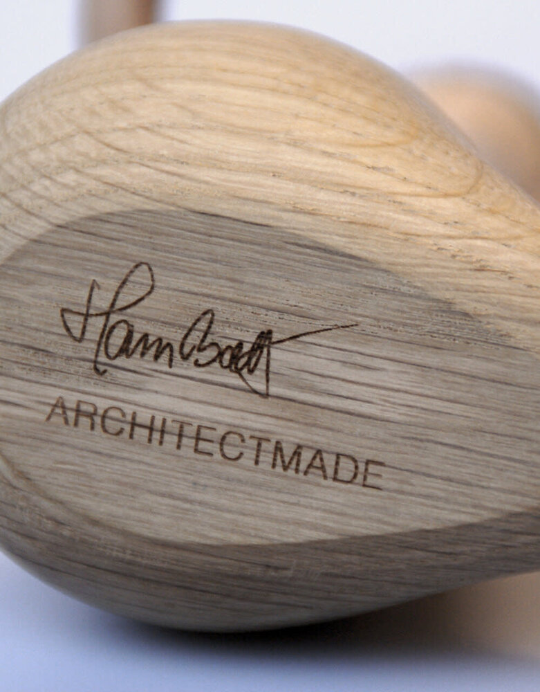 ARCHITECTMADE Architectmade Mermaid oak - maple H16.7cm - Architect Hans Bølling ARCHITECTMADE Architectmade Mermaid oak - maple H16.7cm - Architect Hans Bølling