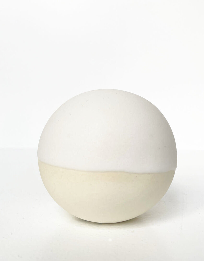 Studio Arhoj Studio Arhoj Pearls for the wall per piece - PEARL 81