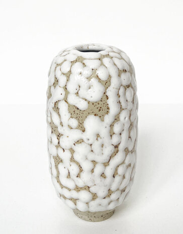 Studio Arhoj Studio Arhoj Mini Yuki vaas Curdle - H13.5cm Studio Arhoj Studio Arhoj Mini Yuki vaas Curdle - H13.5cm