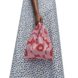 Marimekko Marimekko Mini Smartbag folding bag Unikko pink-red Marimekko Marimekko Mini Smartbag folding bag Unikko pink-red