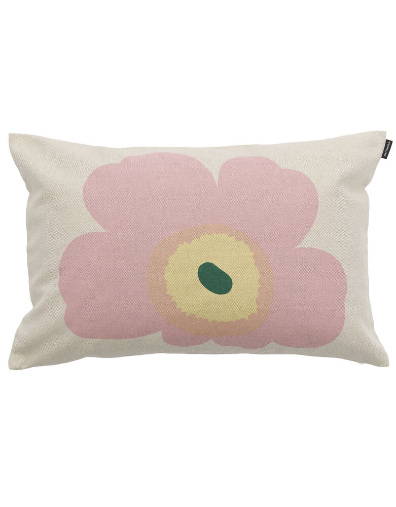 Marimekko Marimekko Unikko cushion cover 40x60 cm pink linen Marimekko Marimekko Unikko cushion cover 40x60 cm pink linen