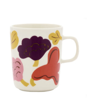 Marimekko Marimekko Kukasta kukkaan beker 2,5dl vanille-terracotta-pruim Marimekko Marimekko Kukasta kukkaan beker 2,5dl vanille-terracotta-pruim