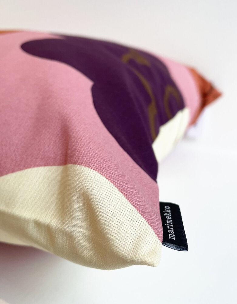 Marimekko Marimekko Kukasta kukkaan kussenhoes 50x50 cm pruim-roze-terracotta
