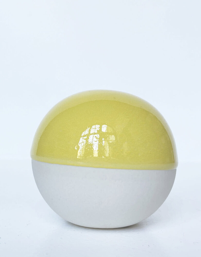 Studio Arhoj Studio Arhoj Pearls for the wall per piece - PEARL 31 Studio Arhoj Studio Arhoj Pearls for the wall per piece - PEARL 31